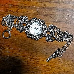 Womens wrist watch